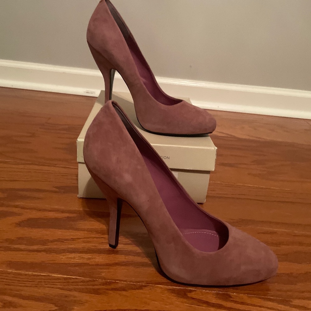 BCBG Generation- Frosted Plum Pumps